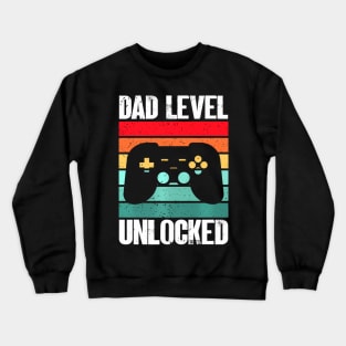 Mens  Gamer Dad Father's Day Dad Level Unlocked Crewneck Sweatshirt